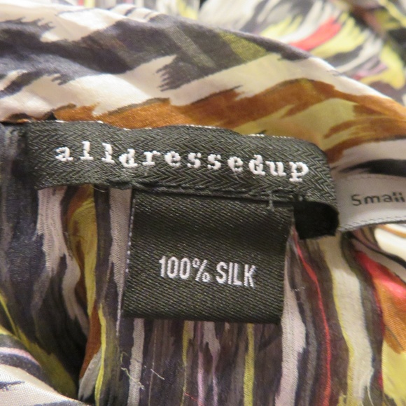 ALLDRESSEDUP SILK HIGH NECK SLEEVELESS BLOUSE SZ S - Picture 7 of 7